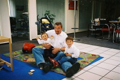 jt2004_323